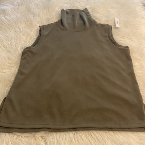 ADODOS WOMENS Turtle neck shirt size XL brand new color sage green length 27” - Picture 6 of 12